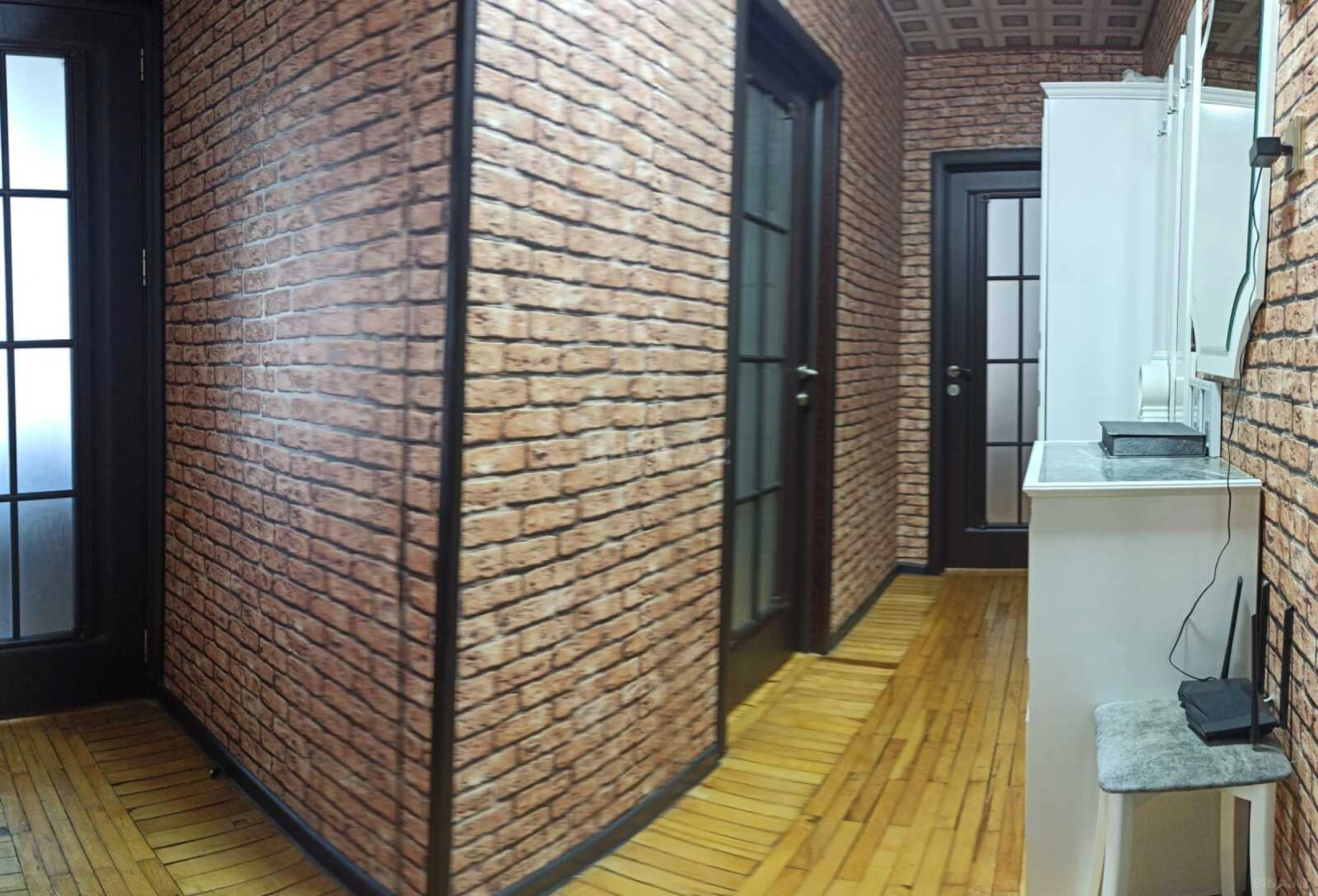 Satılır 2 otaqlı mənzil 58 m²