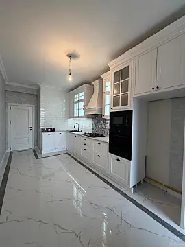 Satılır 4 otaqlı mənzil 117 m²