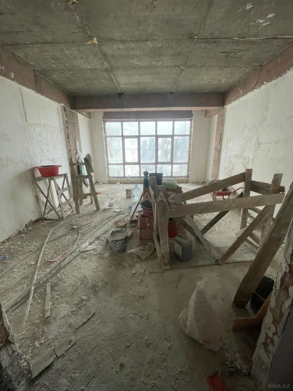 Satılır 2 otaqlı mənzil 110 m²