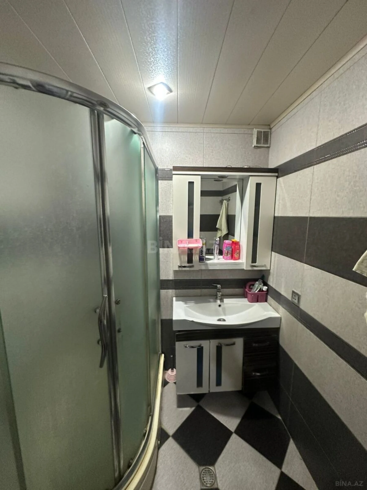 Satılır 2 otaqlı mənzil 53 m²