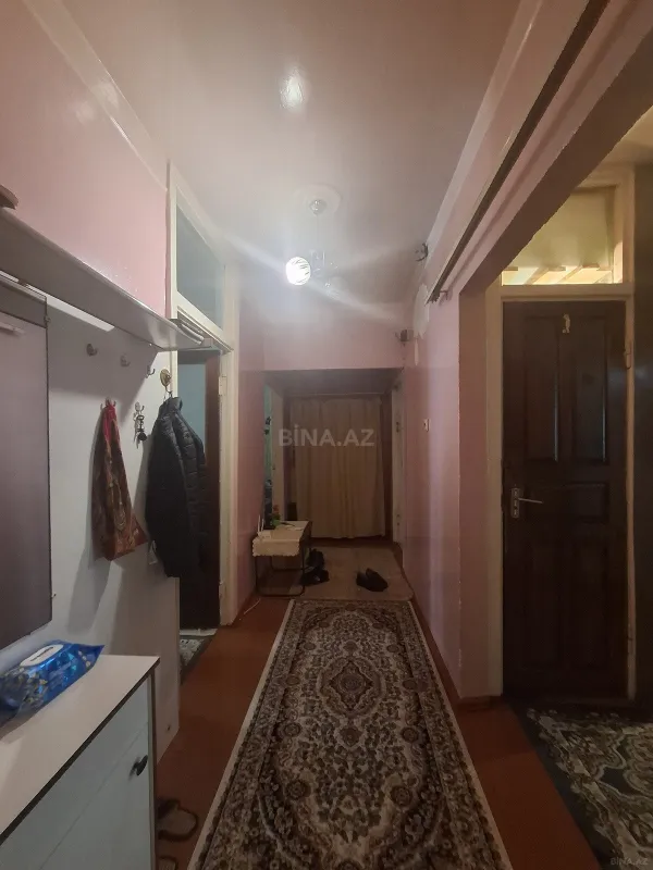 Satılır 4 otaqlı mənzil 110 m²