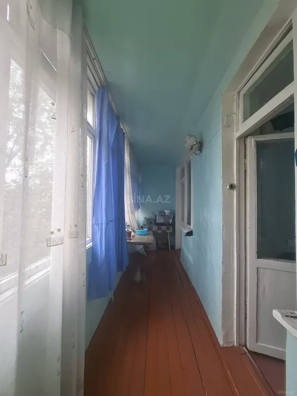 Satılır 4 otaqlı mənzil 110 m²