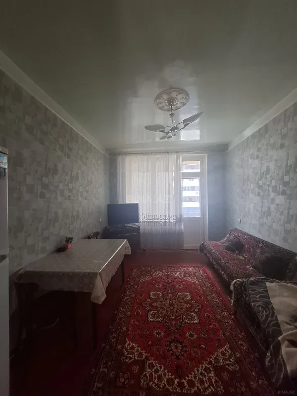 Satılır 4 otaqlı mənzil 110 m²