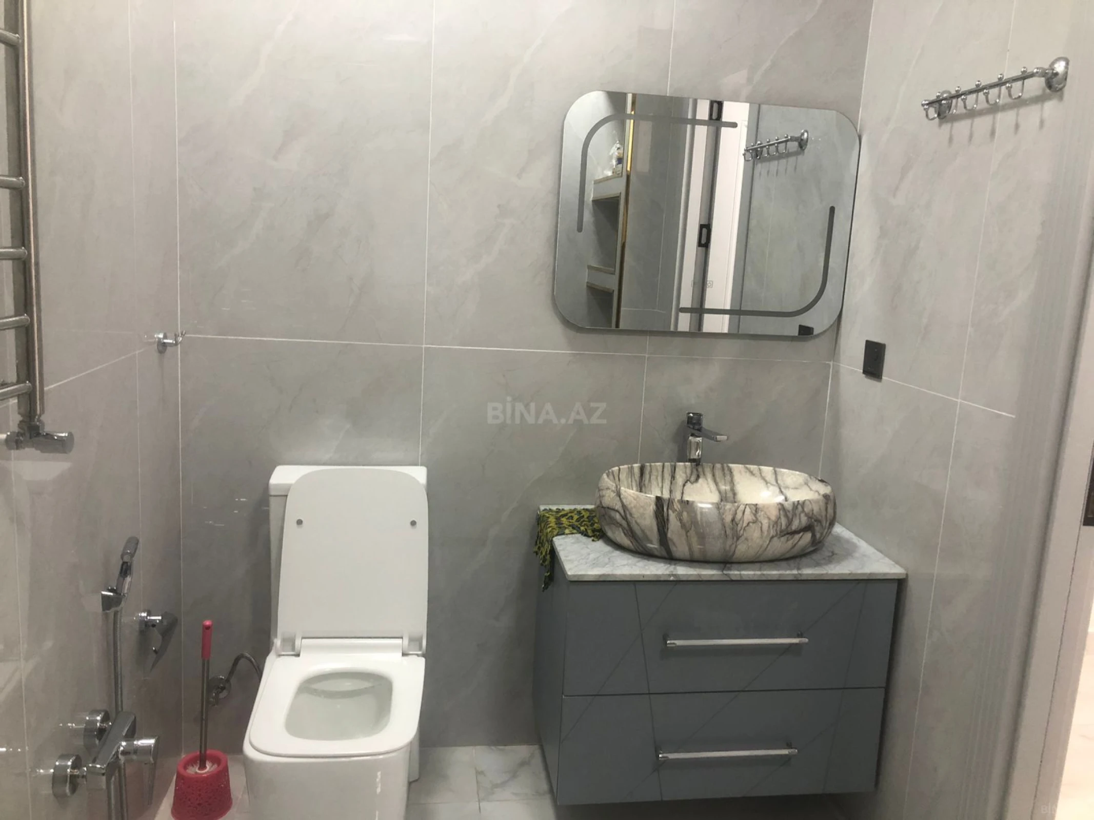 Kirayə verilir 3 otaqlı mənzil 71 m²