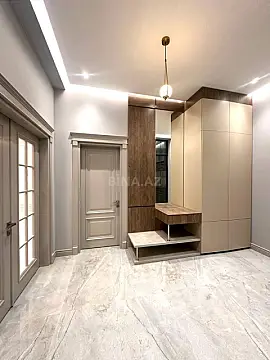 Satılır 9 otaqlı həyət evi 437 m²