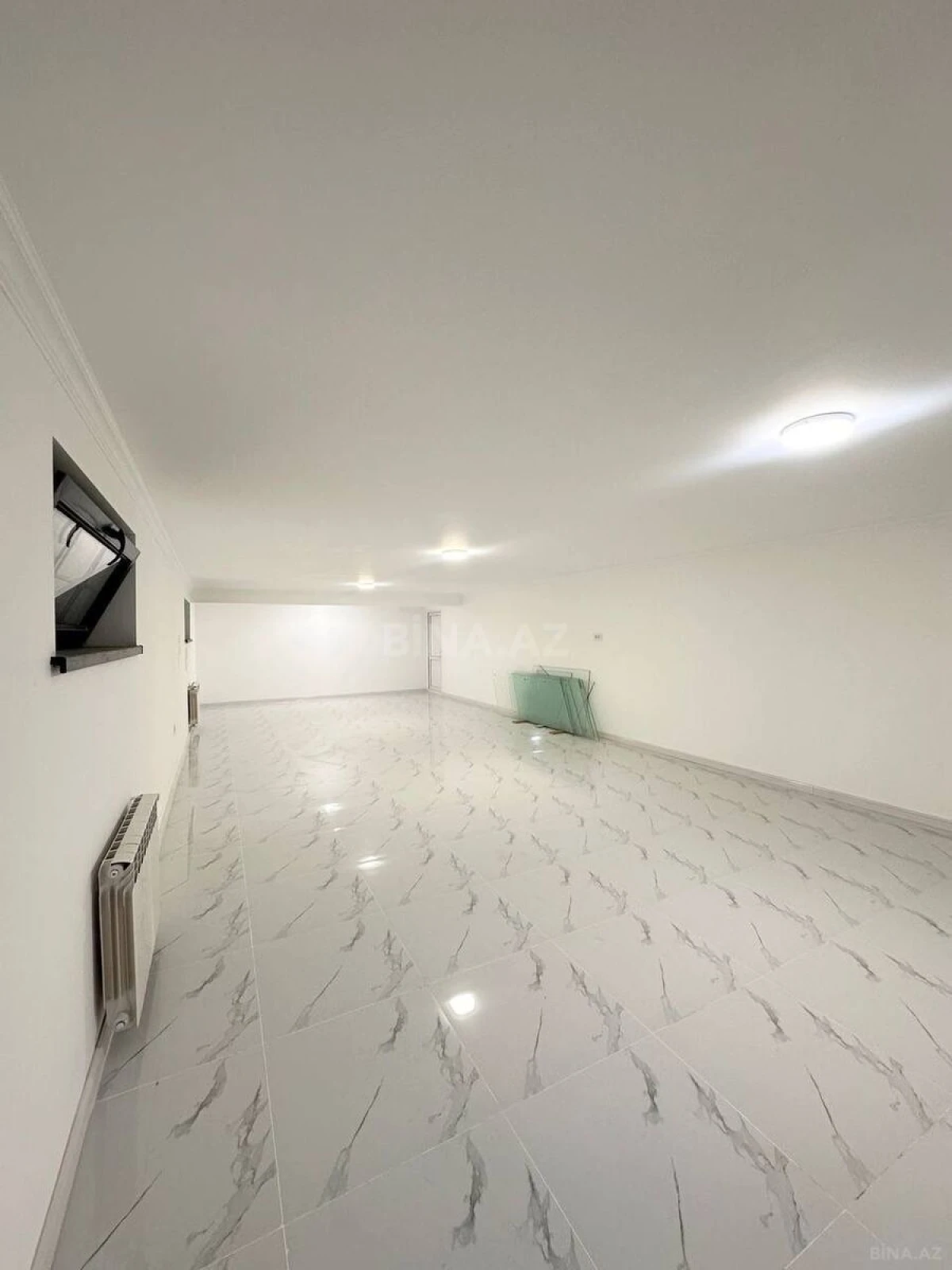 Satılır 9 otaqlı həyət evi 437 m²