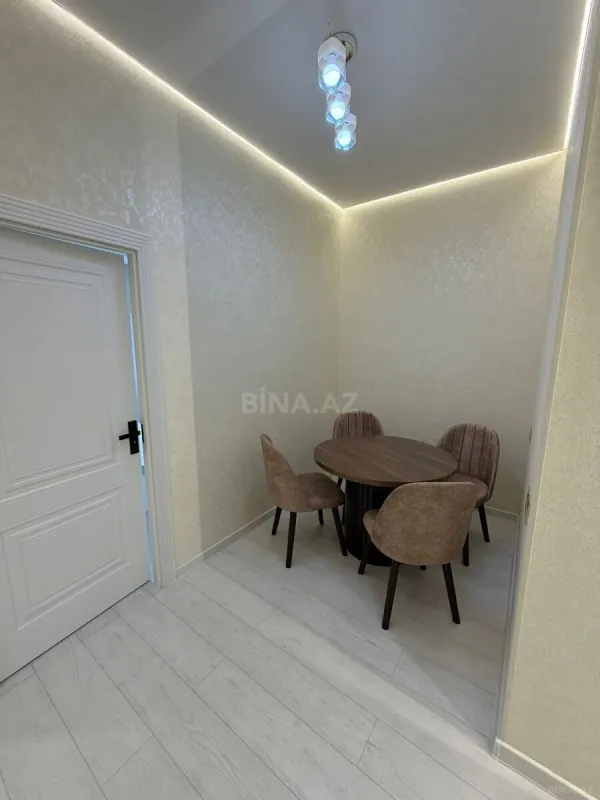 Kirayə verilir 2 otaqlı mənzil 55 m²