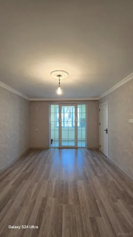 Satılır 2 otaqlı mənzil 42 m²