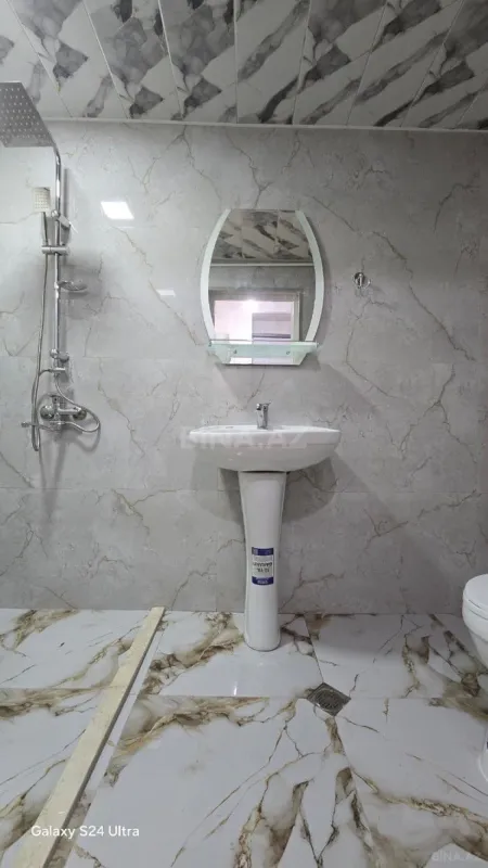 Satılır 2 otaqlı mənzil 42 m²