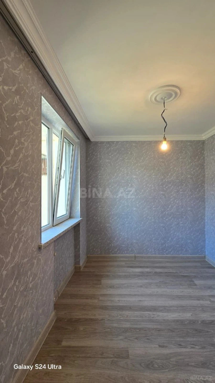 Satılır 2 otaqlı mənzil 42 m²