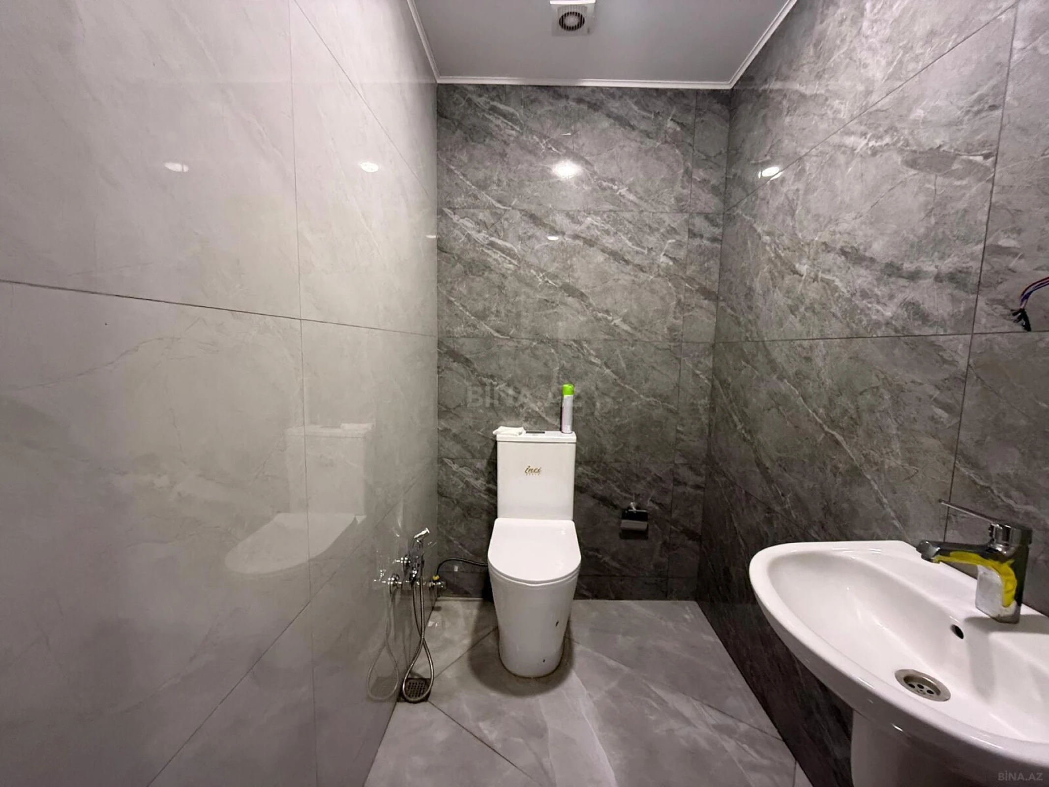Kirayə verilir 3 otaqlı mənzil 90 m²