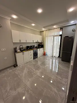 Kirayə verilir 3 otaqlı mənzil 90 m²