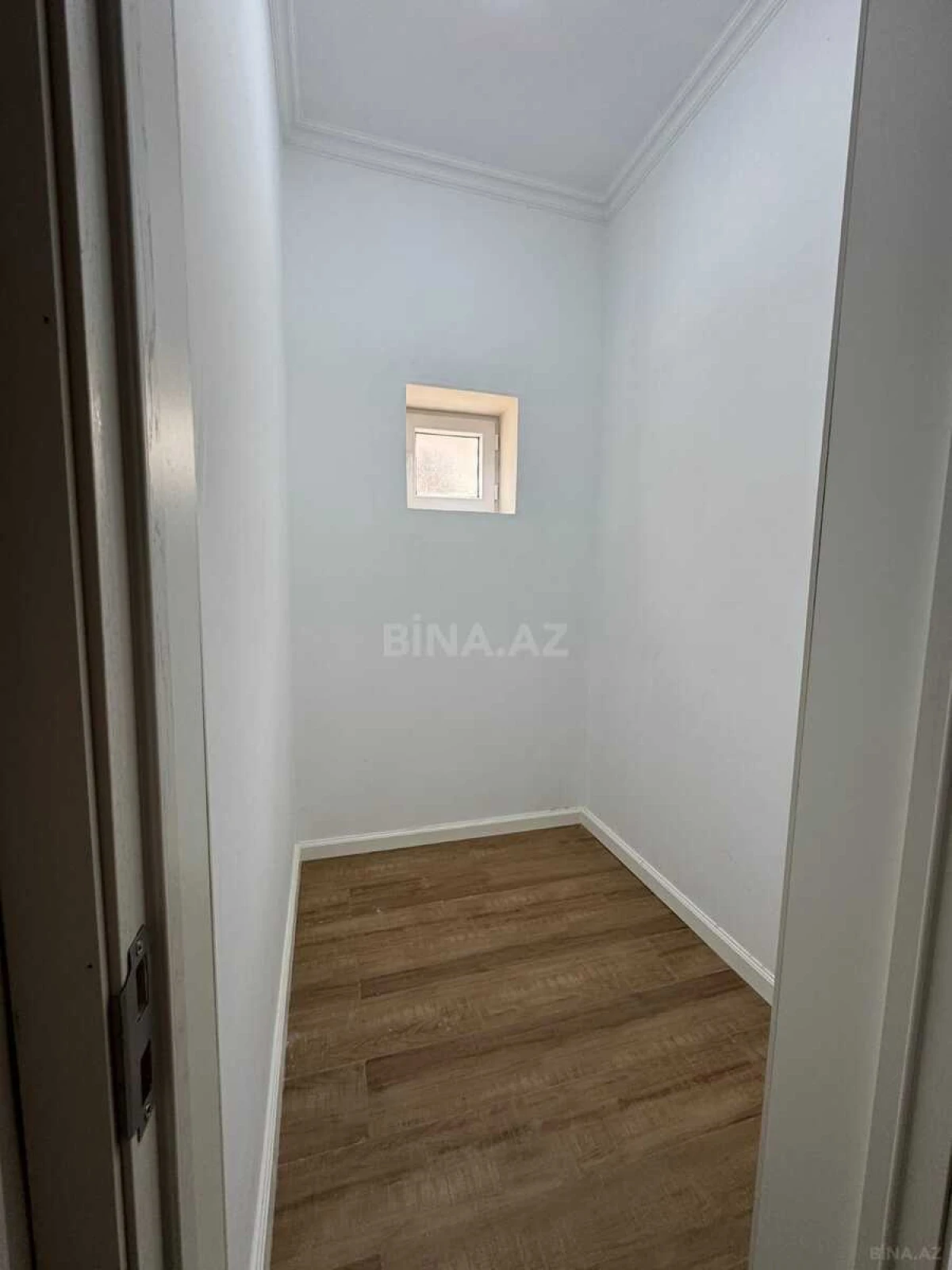 Satılır 5 otaqlı həyət evi 155 m²