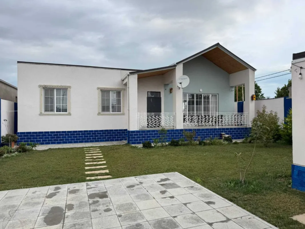 Satılır 5 otaqlı həyət evi 155 m²
