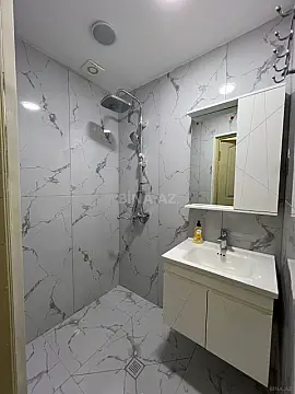 Satılır 3 otaqlı mənzil 65 m²