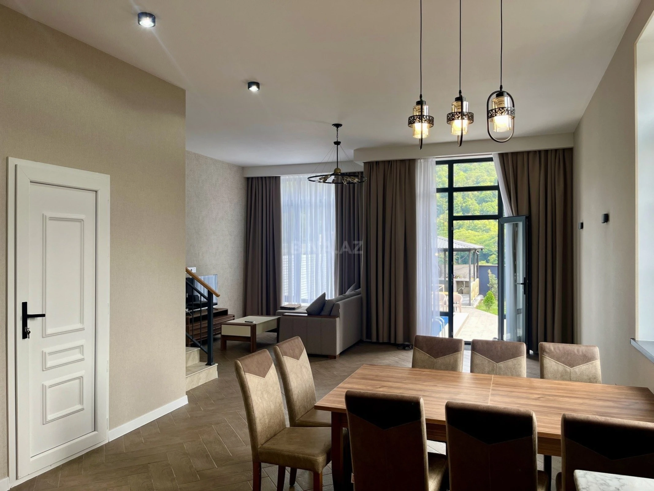 Kirayə verilir 4 otaqlı həyət evi 130 m²