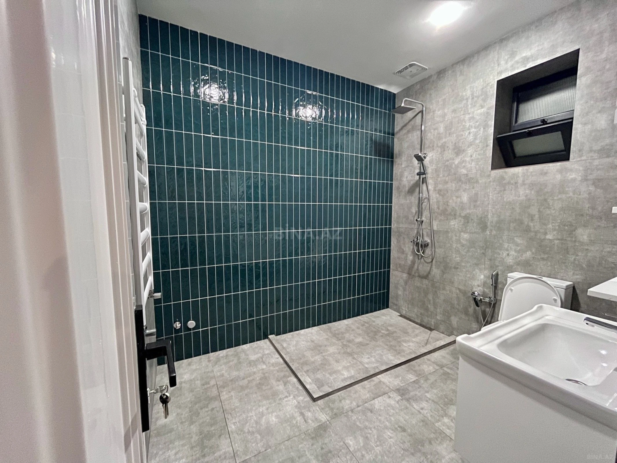 Kirayə verilir 4 otaqlı həyət evi 130 m²