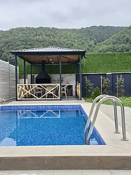 Kirayə verilir 4 otaqlı həyət evi 130 m²