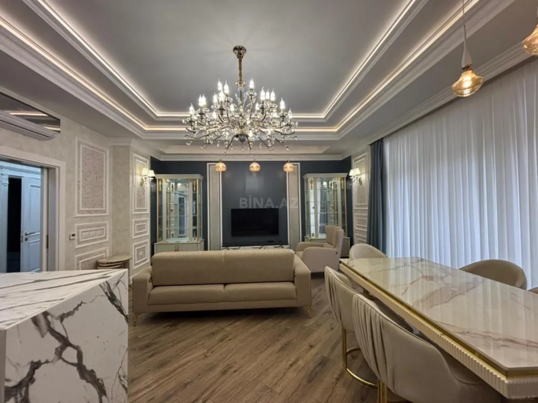 Satılır 3 otaqlı mənzil 120 m²