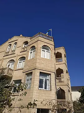 Satılır 10 otaqlı həyət evi 850 m² — Bakı, Badamdar 10 otaq 850.00 m²