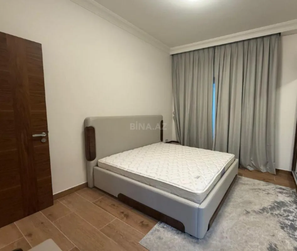 Kirayə verilir 2 otaqlı mənzil 80 m²