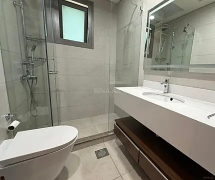 Kirayə verilir 2 otaqlı mənzil 80 m²