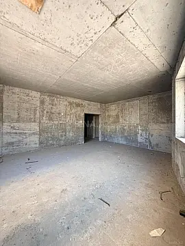 Satılır 3 otaqlı mənzil 165 m²
