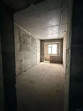 Satılır 3 otaqlı mənzil 165 m²