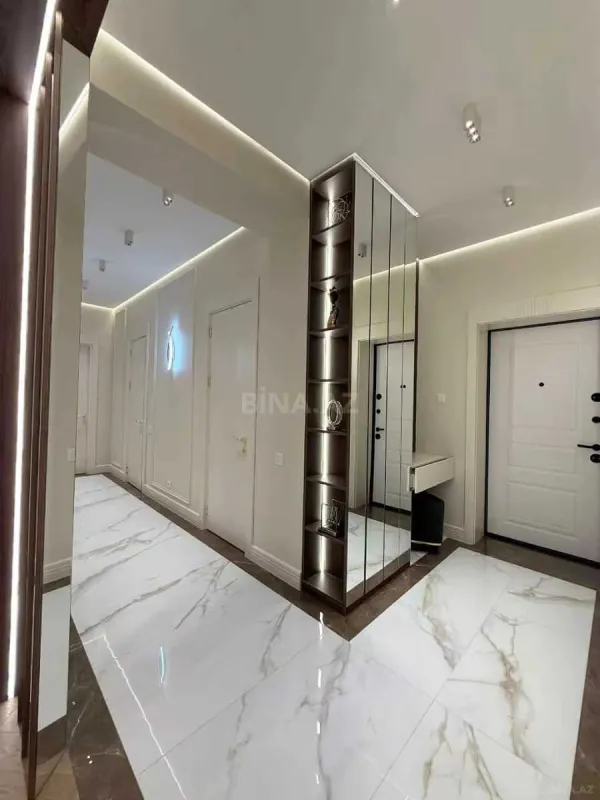 Satılır 3 otaqlı mənzil 85 m²