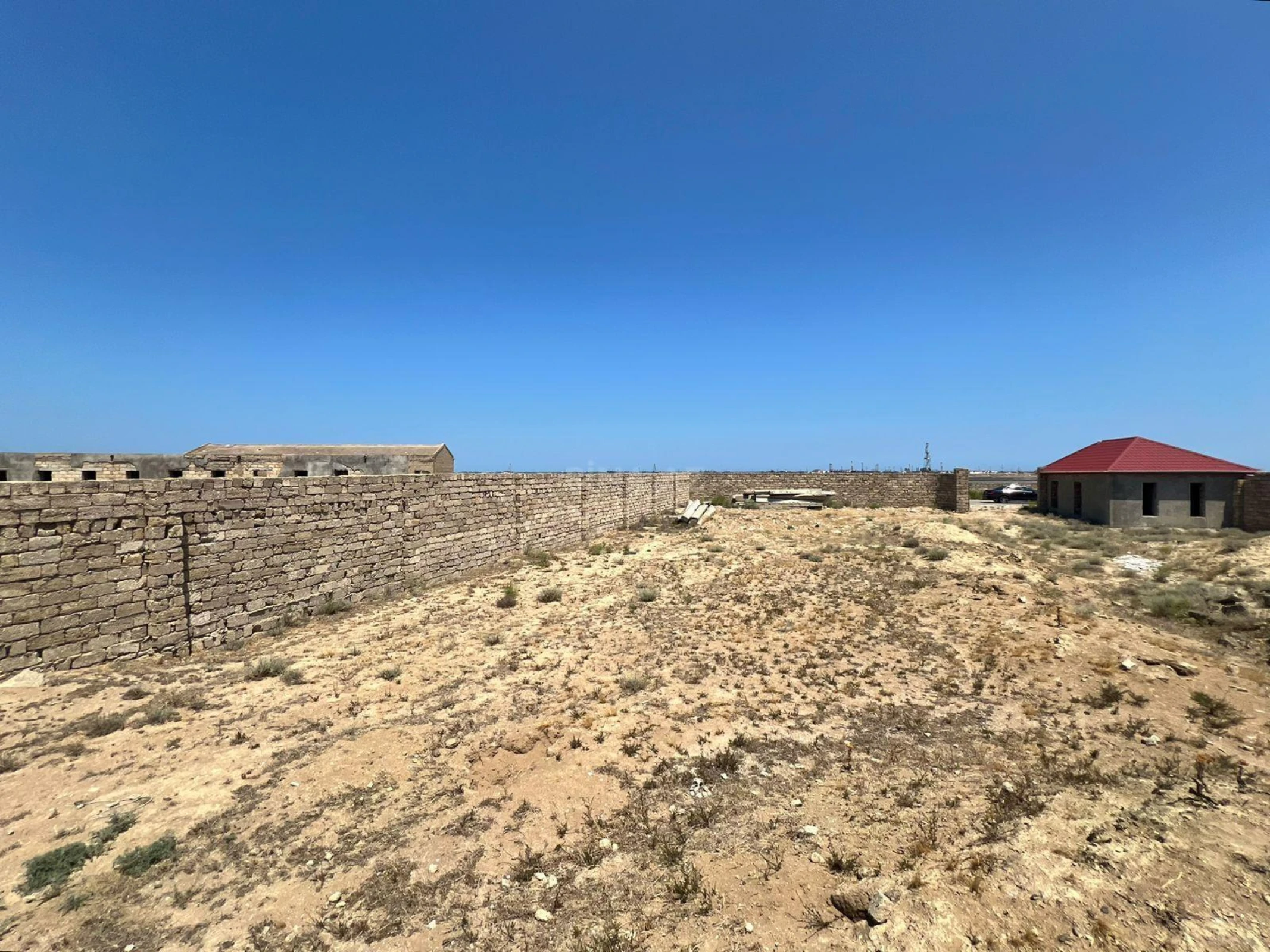 Satılır torpaq sahəsi 10 m²