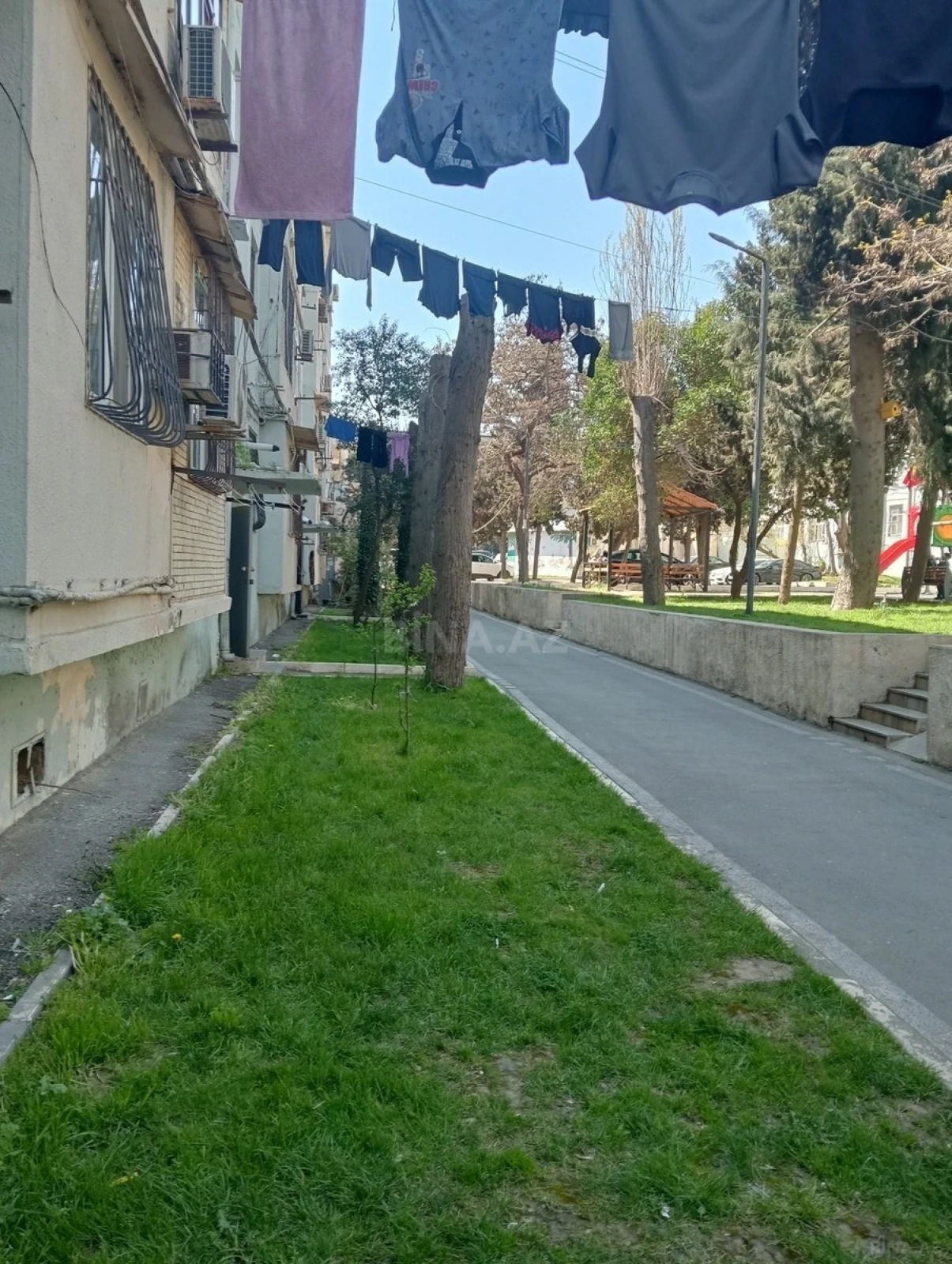 Satılır 3 otaqlı mənzil 75 m²
