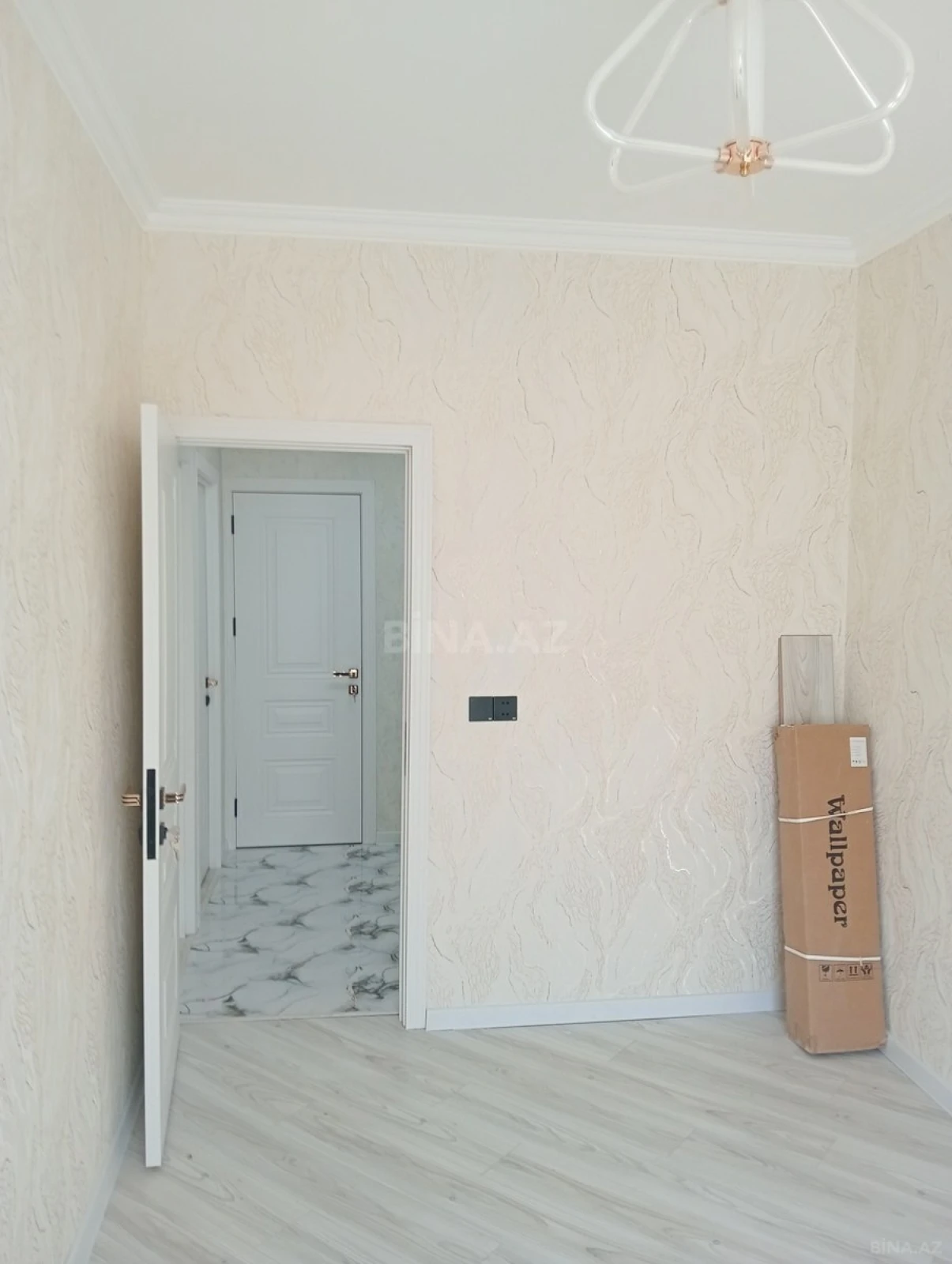 Satılır 3 otaqlı mənzil 75 m²