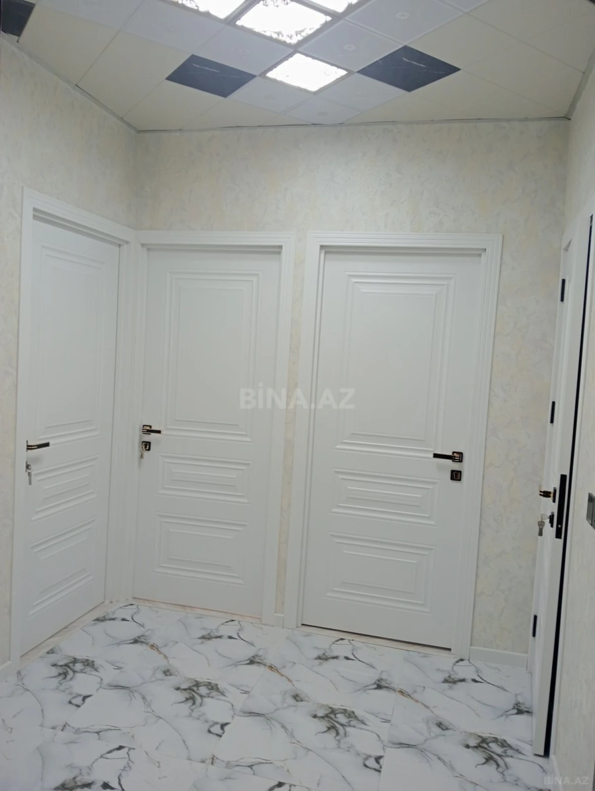 Satılır 3 otaqlı mənzil 75 m²