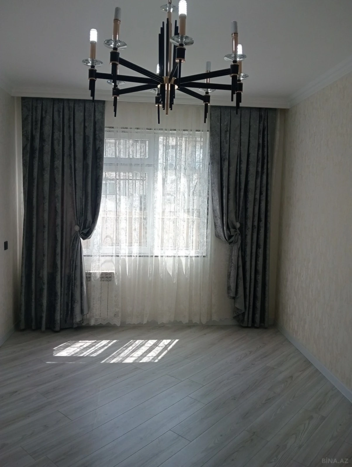 Satılır 3 otaqlı mənzil 75 m²