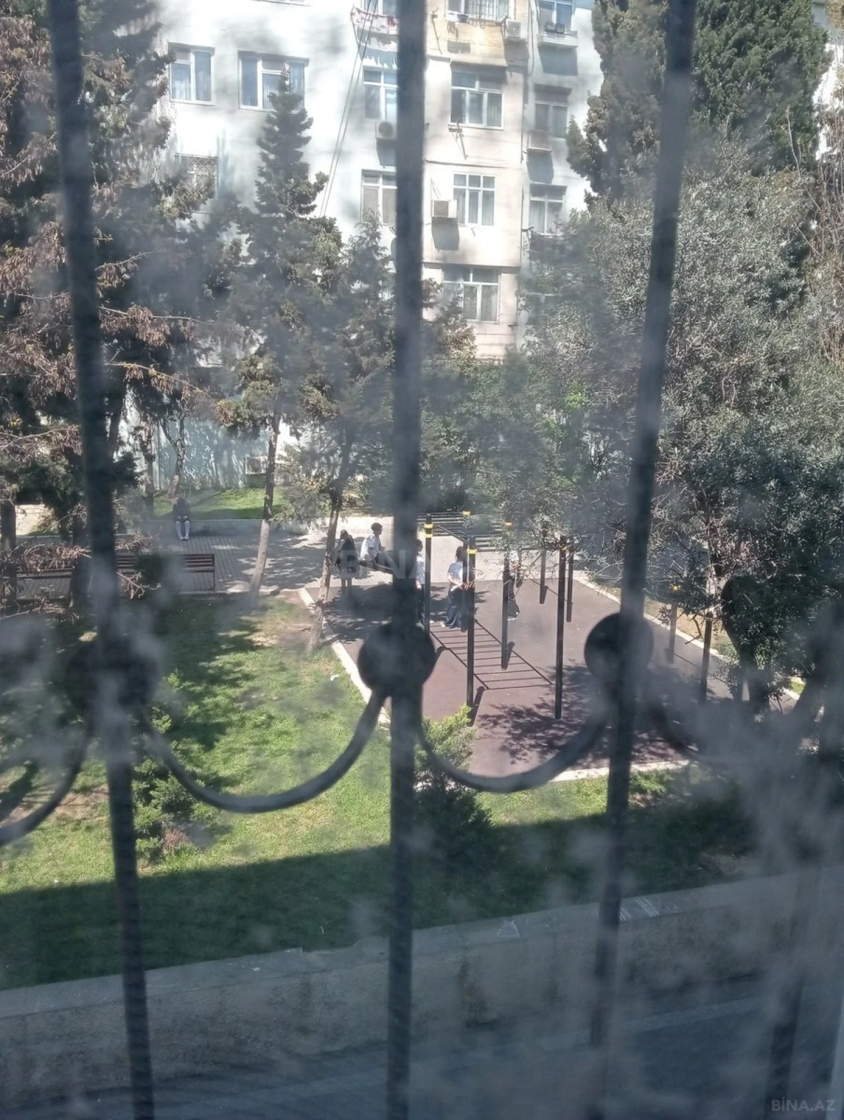 Satılır 3 otaqlı mənzil 75 m²