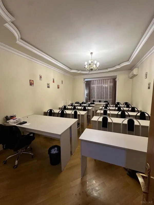 Kirayə verilir 2 otaqlı ofis 120 m²