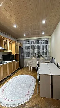 Kirayə verilir 2 otaqlı ofis 120 m²