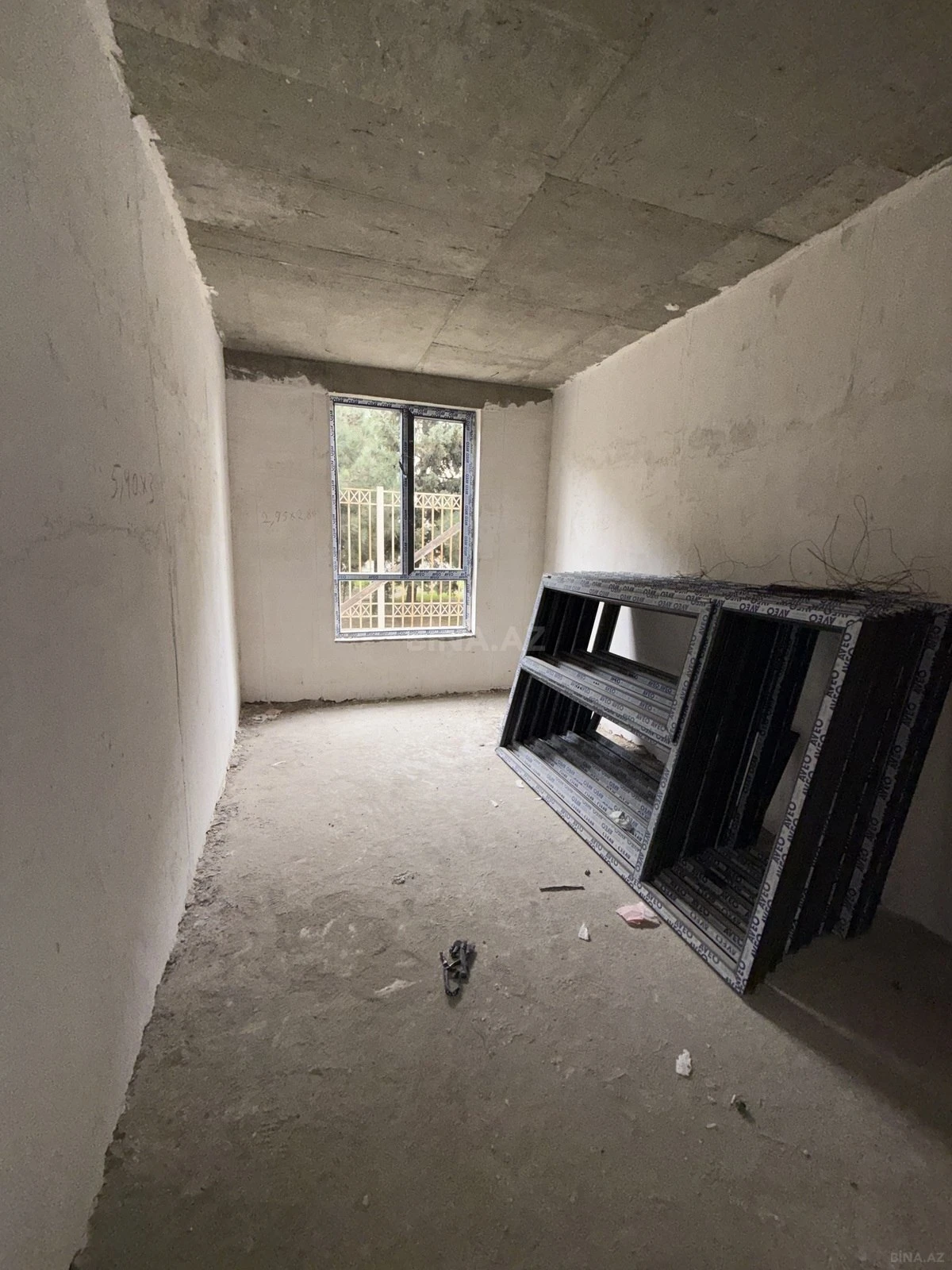 Satılır 2 otaqlı mənzil 65 m²