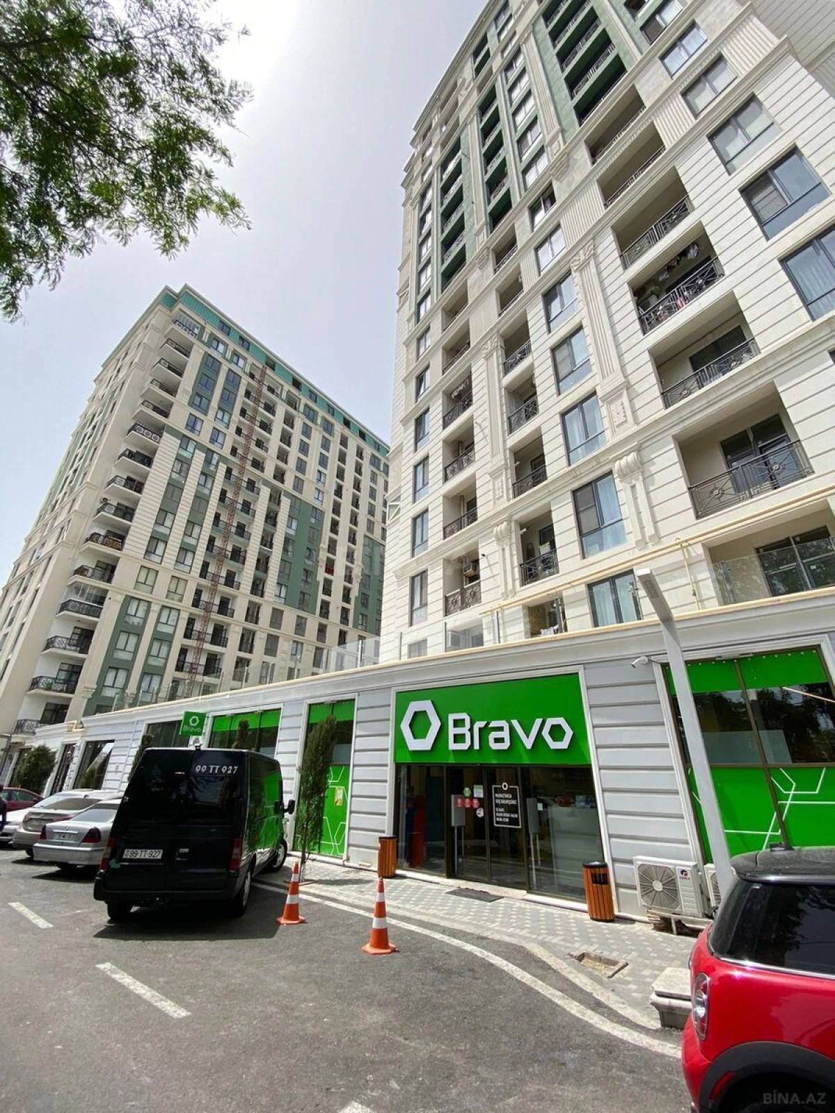 Kirayə verilir 3 otaqlı mənzil 115 m²