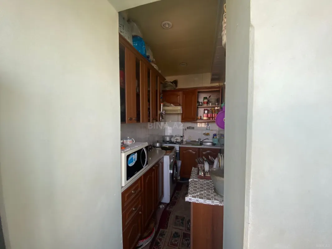 Satılır 7 otaqlı mənzil 220 m²