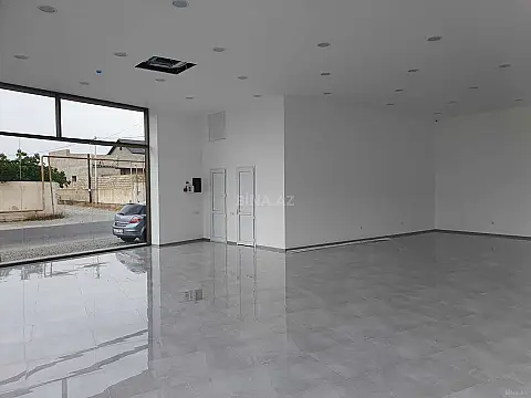 Satılır obyekt 180 m²