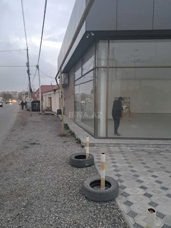 Satılır obyekt 180 m²