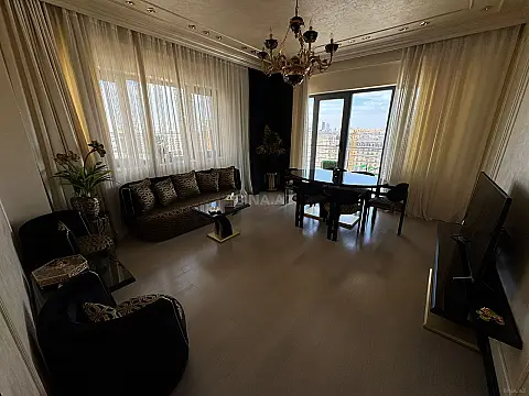 Satılır 3 otaqlı mənzil 120 m² — Bakı 3 otaq 120.00 m²