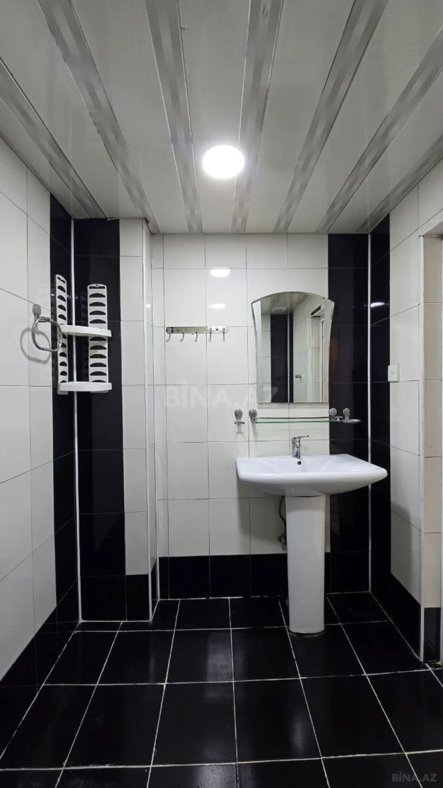 Satılır 2 otaqlı mənzil 50 m²