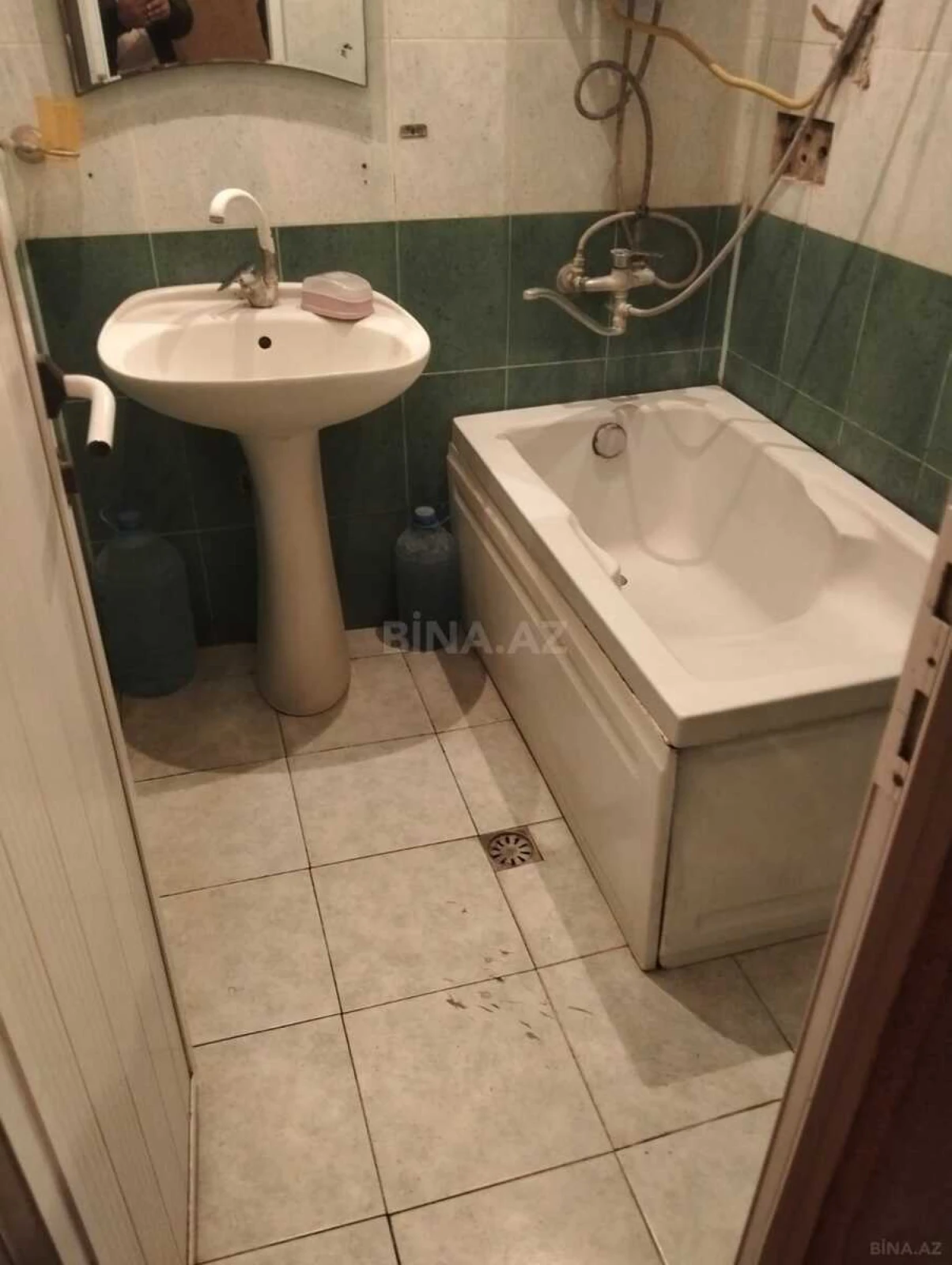 Satılır 2 otaqlı mənzil 47 m²