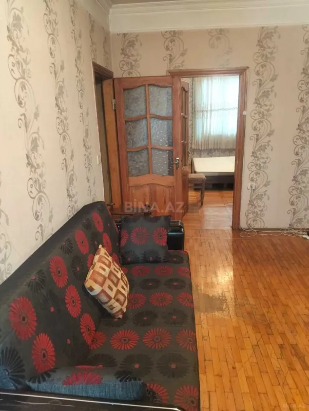 Satılır 2 otaqlı mənzil 47 m²