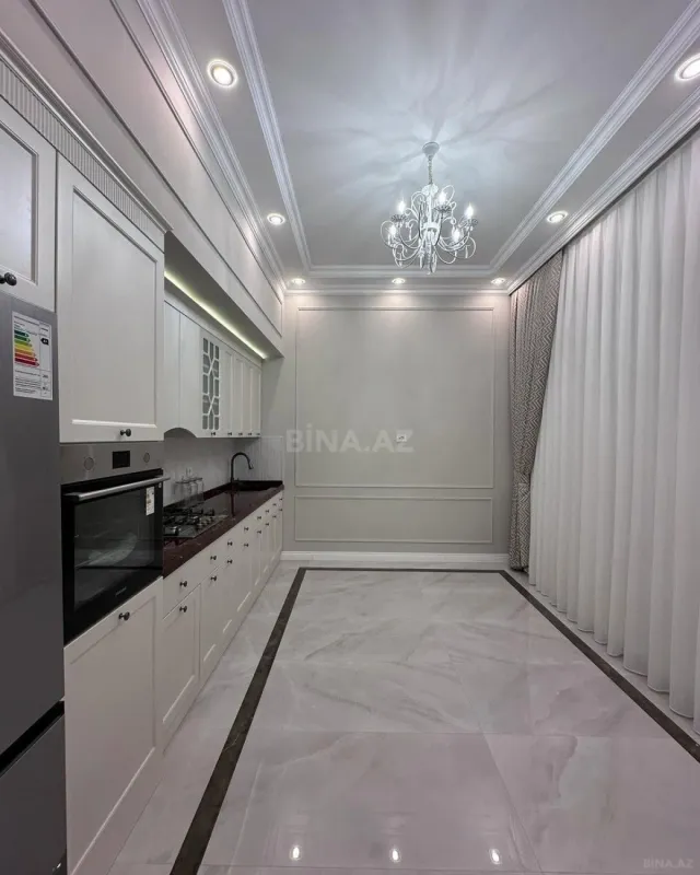 Kirayə verilir 5 otaqlı həyət evi 350 m²
