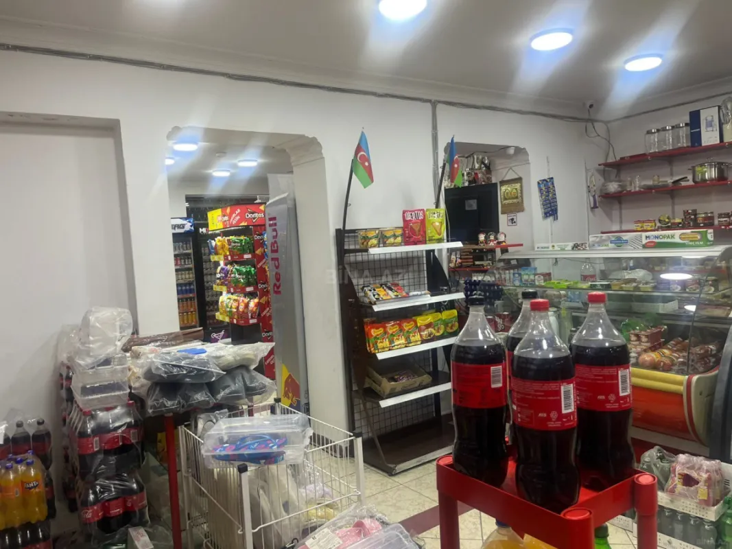 Satılır obyekt 62 m²