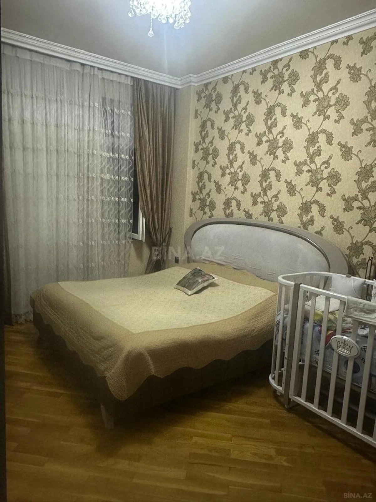 Satılır 2 otaqlı mənzil 86 m²