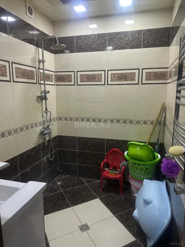Satılır 2 otaqlı mənzil 86 m²